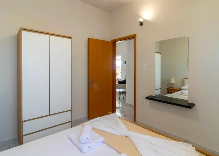 Beachside Apartment-2 * أفانتو