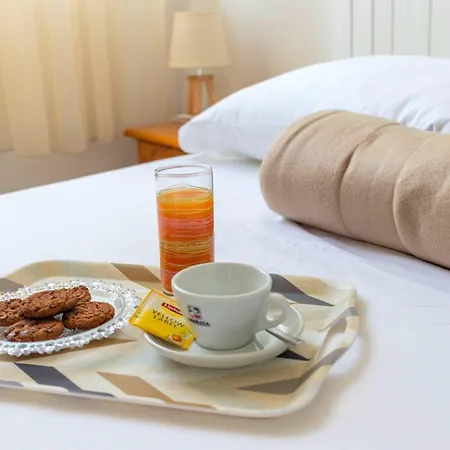 Beachside Apartment-2 *