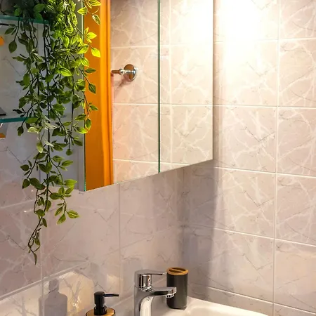 Beachside Apartment-2