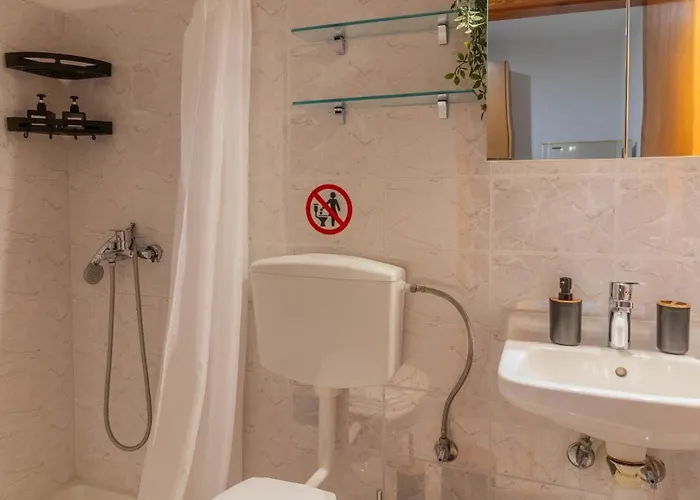 Appartamento Beachside Apartment-2