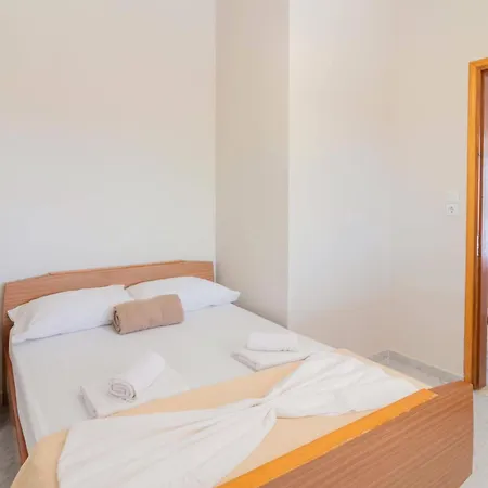 Beachside Apartment-2 Апартаменты Афанту